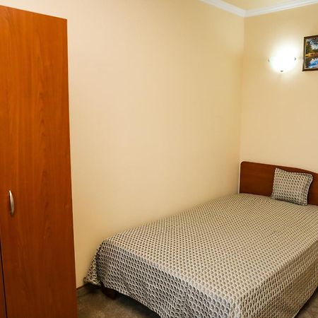 Hotel Bulgaria Kŭrdzhali Chambre photo