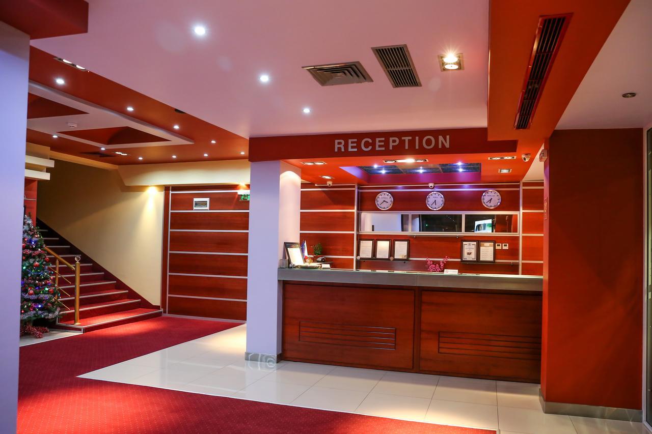 Hotel Bulgaria Kŭrdzhali Extérieur photo