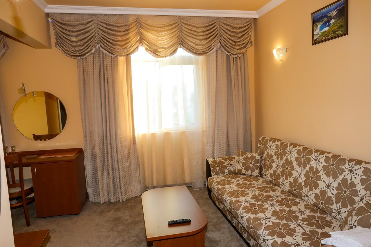 Hotel Bulgaria Kŭrdzhali Extérieur photo