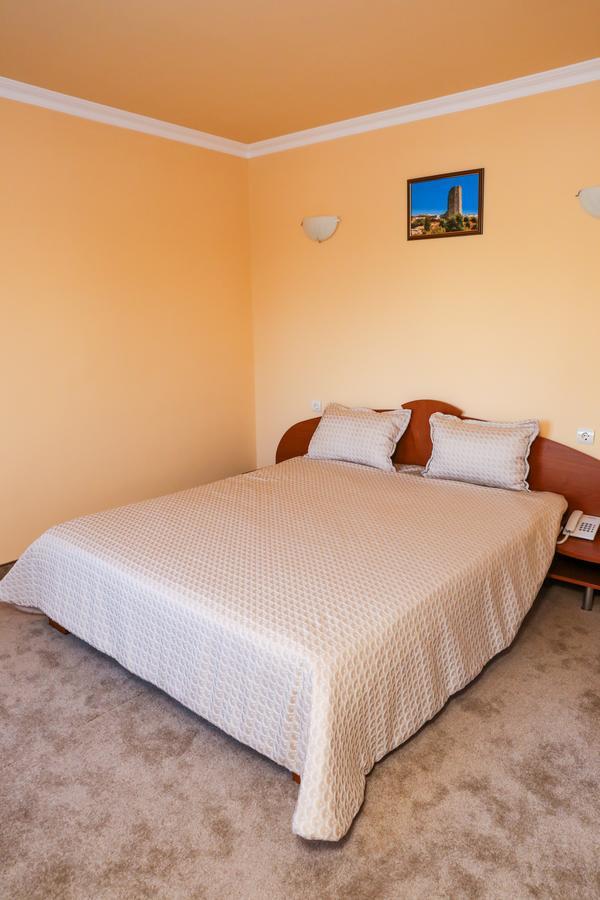 Hotel Bulgaria Kŭrdzhali Extérieur photo