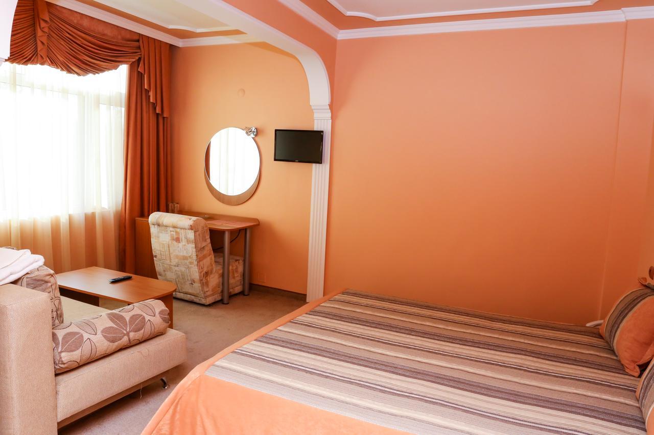 Hotel Bulgaria Kŭrdzhali Extérieur photo